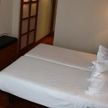 Hotell Jerez 4*